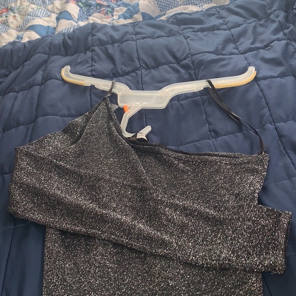 Dress - Picture 2 of 5